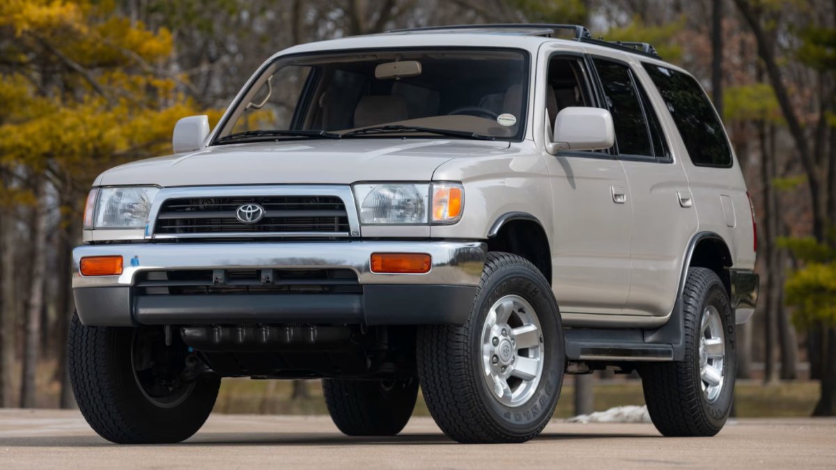 A 6,951-Mile 4Runner Could Rewrite Collector Pricing