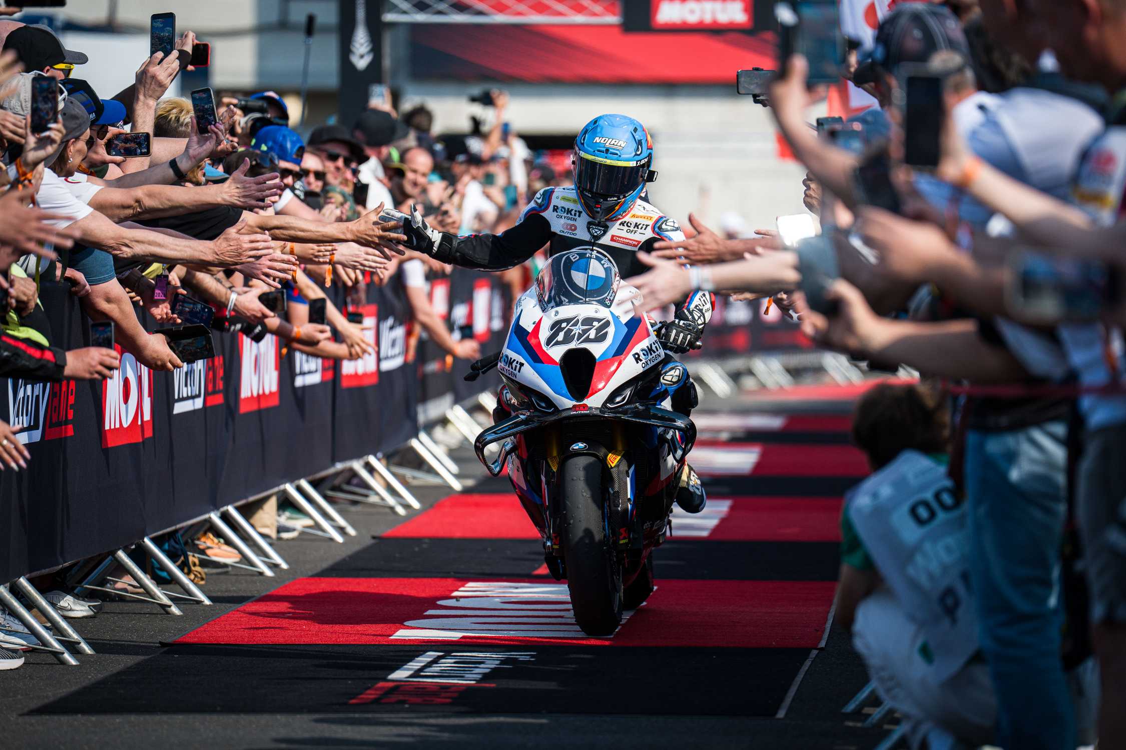Bulega’s 14-Win Streak Meets BMW’s Black Sunday