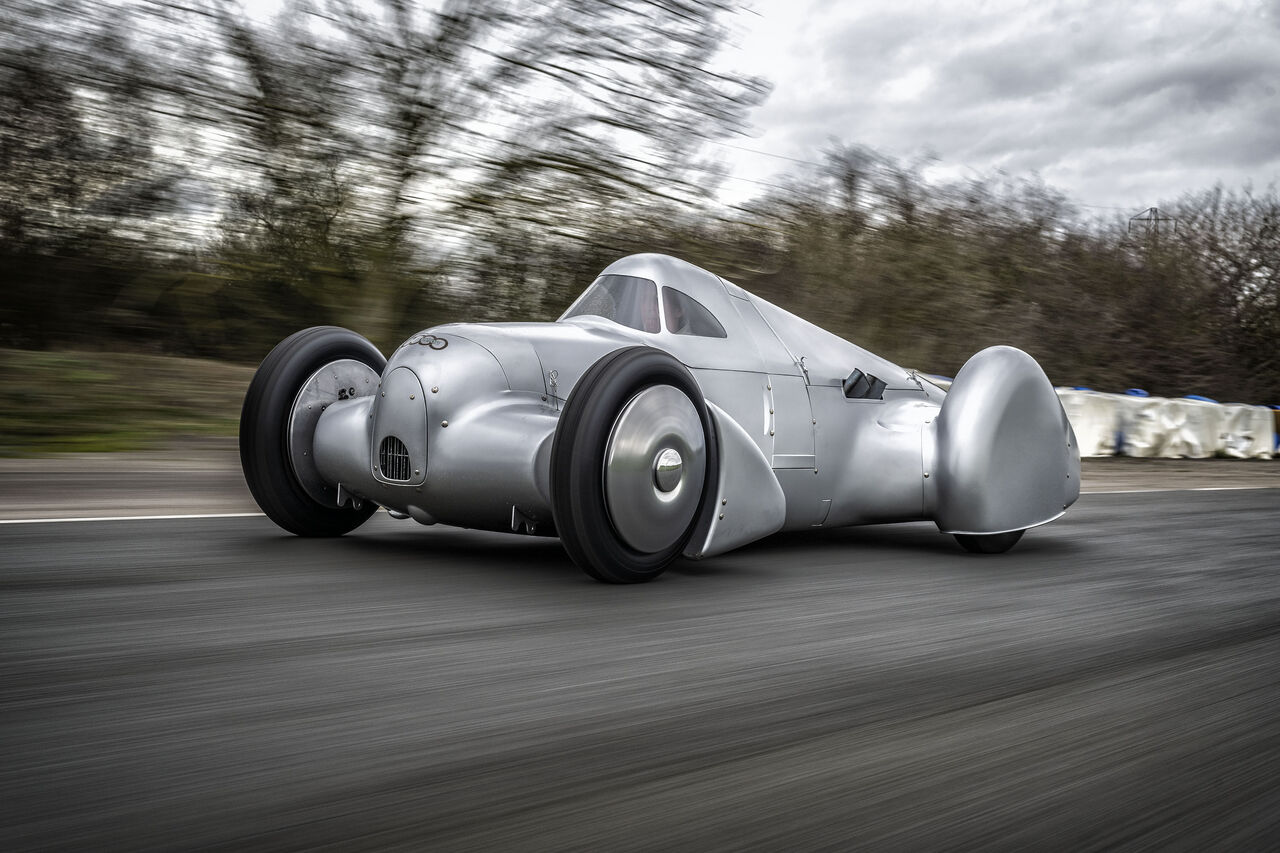 Audi Resurrects a 200-MPH Ghost From 1935