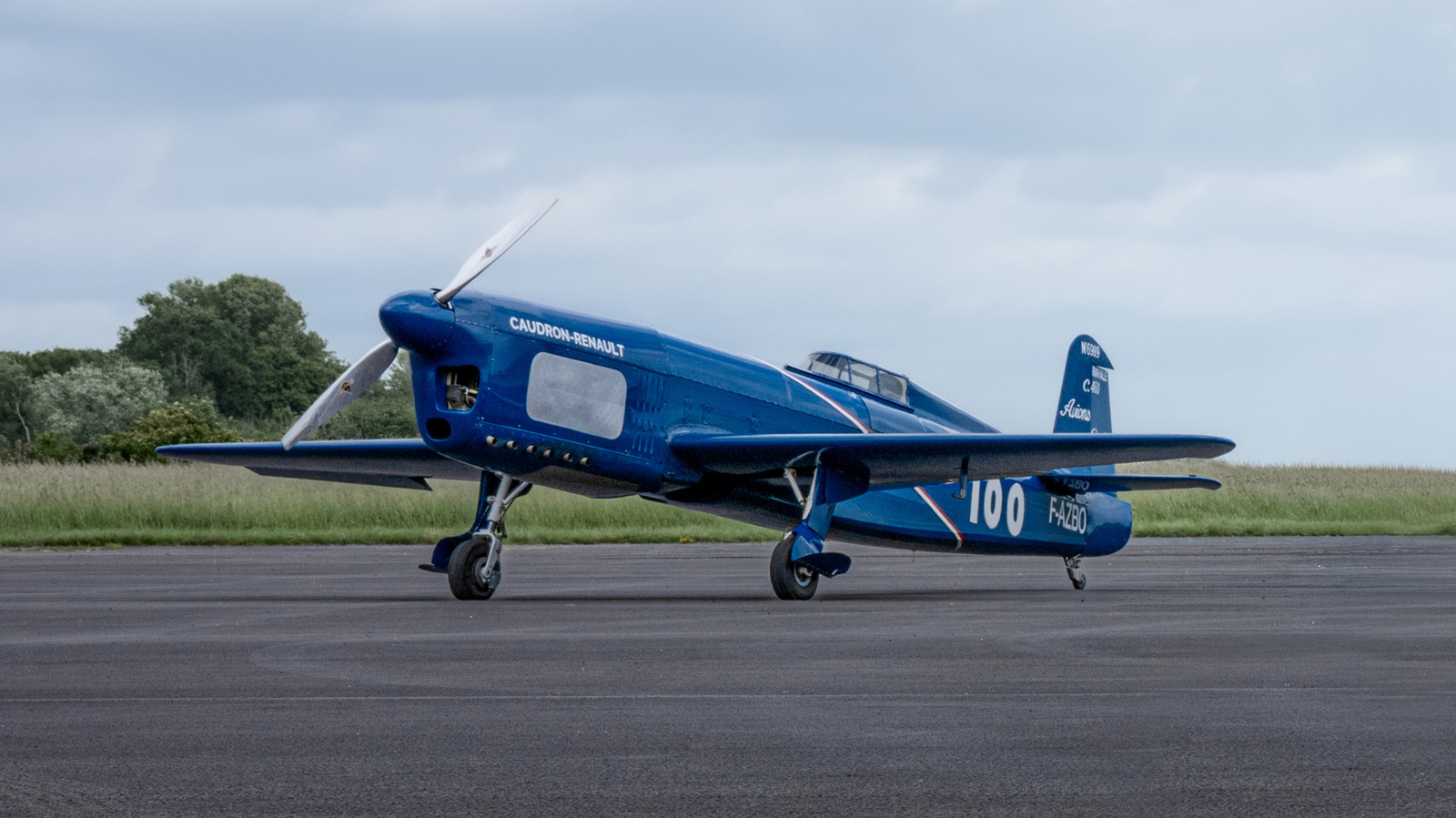 Renault’s Forgotten Racing Plane Embarrassed Its Own Execs