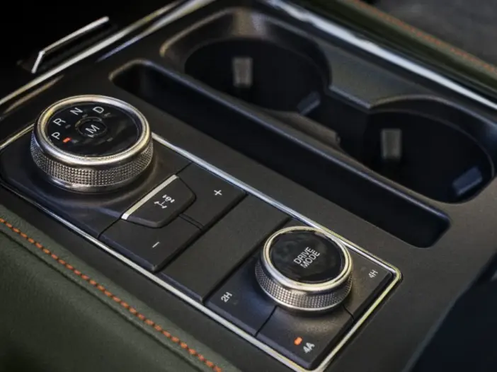 Ford’s Chrome Trim Is Cutting People: 548K Recalled