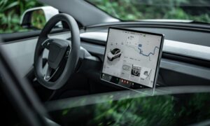 Tesla’s EU Driving Tech Crawls While US Robotaxis Zoom