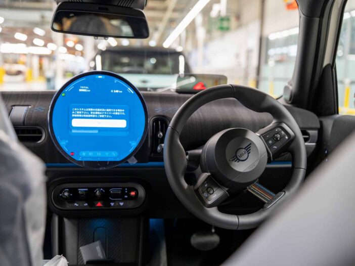 BMW Just Hit 1 Million Driverless Moves Inside Its Factories