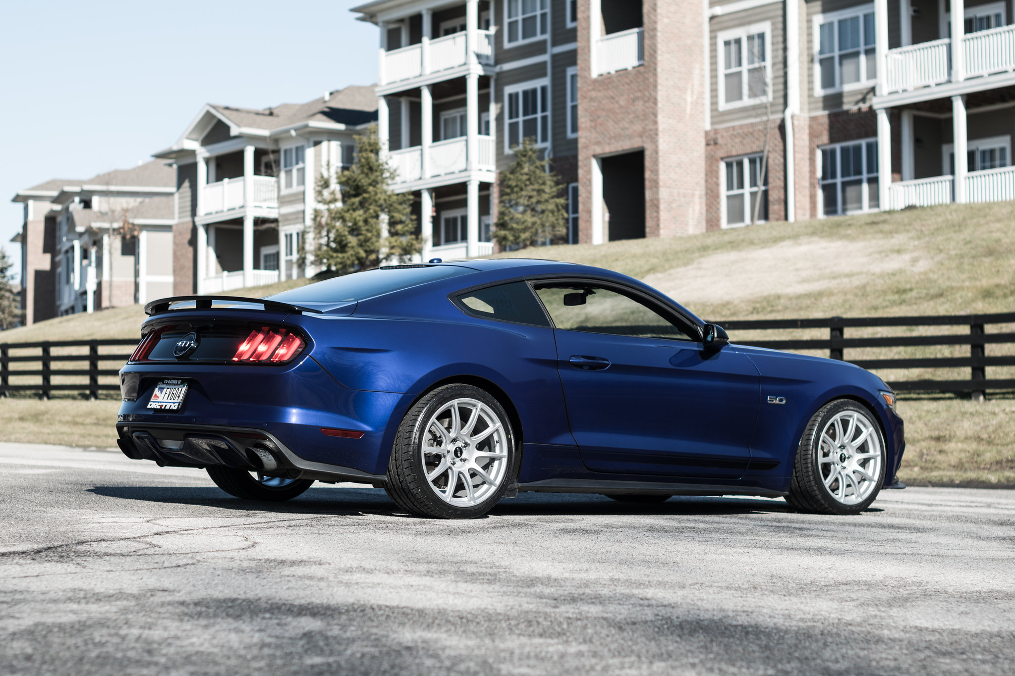 Ford Mustang GT S550 Blue Apex SM-10 | Wheel Front