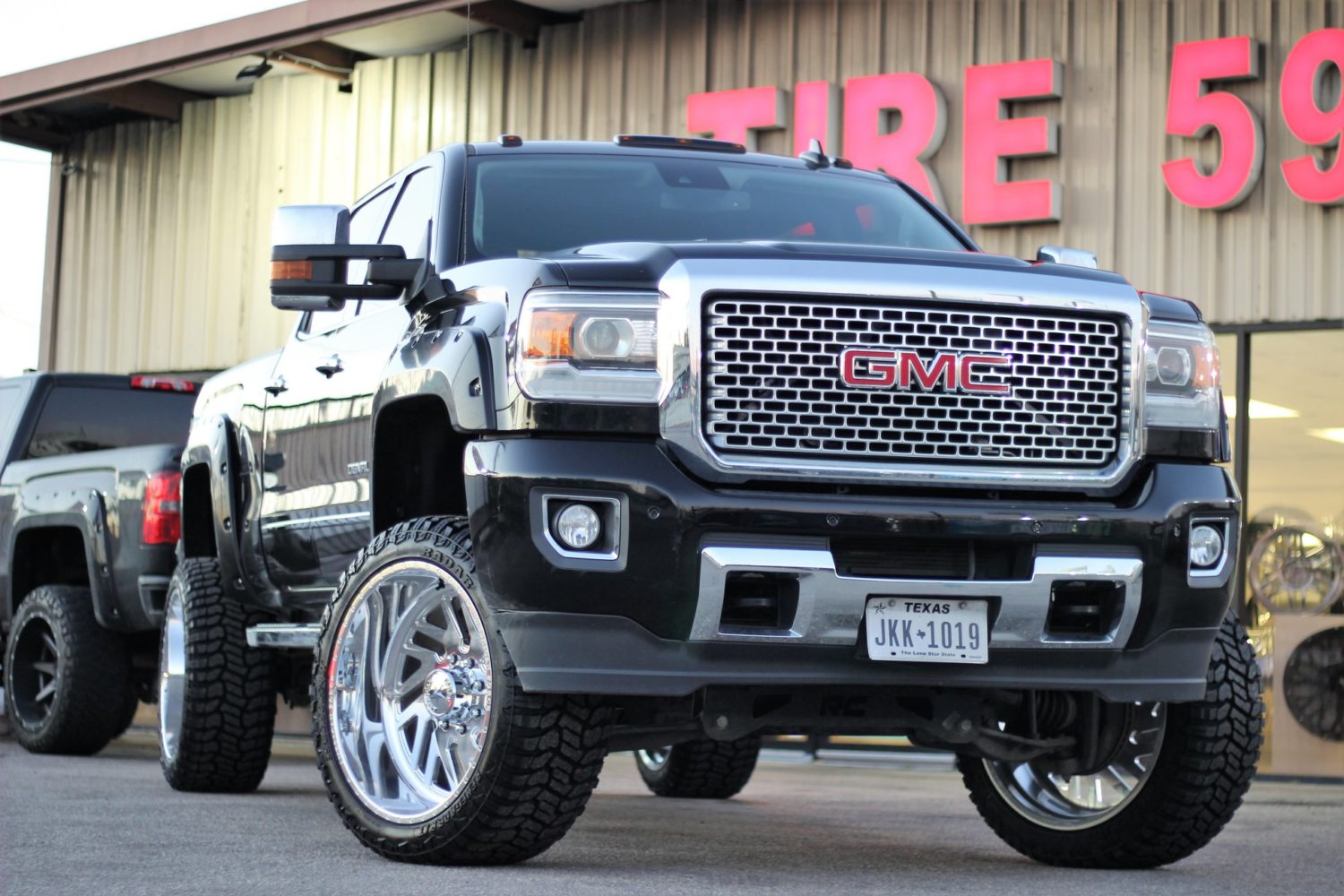 2016 GMC Sierra Black American Force F31 Kash | Wheel Front