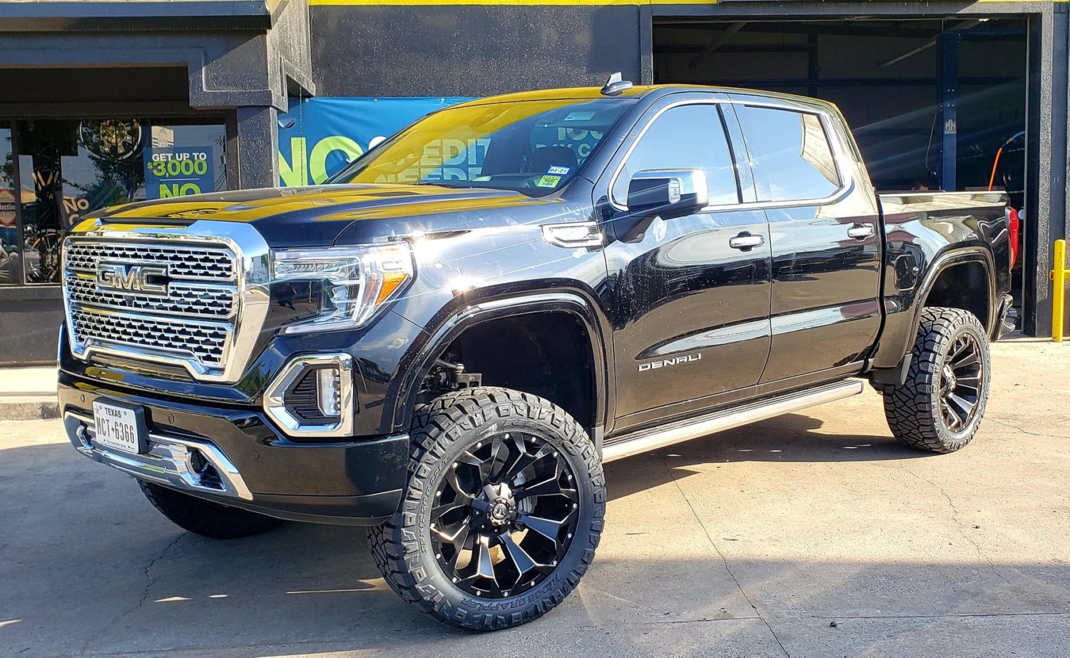 2019 GMC Sierra Denali Black Fuel Off-Road Assault D546 Wheel | Wheel Front