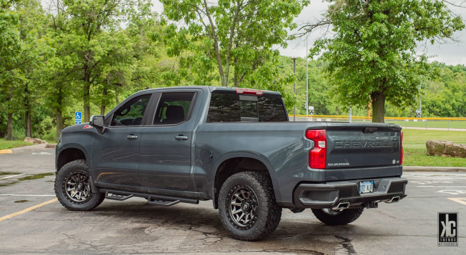 2019 Chevrolet Silverado Grey Fuel Off-Road Covert D716 Wheel | Wheel Front