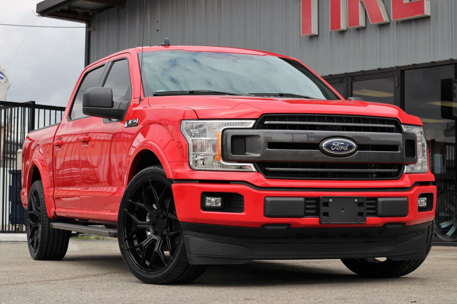 2020 Ford F-150 Red Ferrada FT3 Wheel | Wheel Front