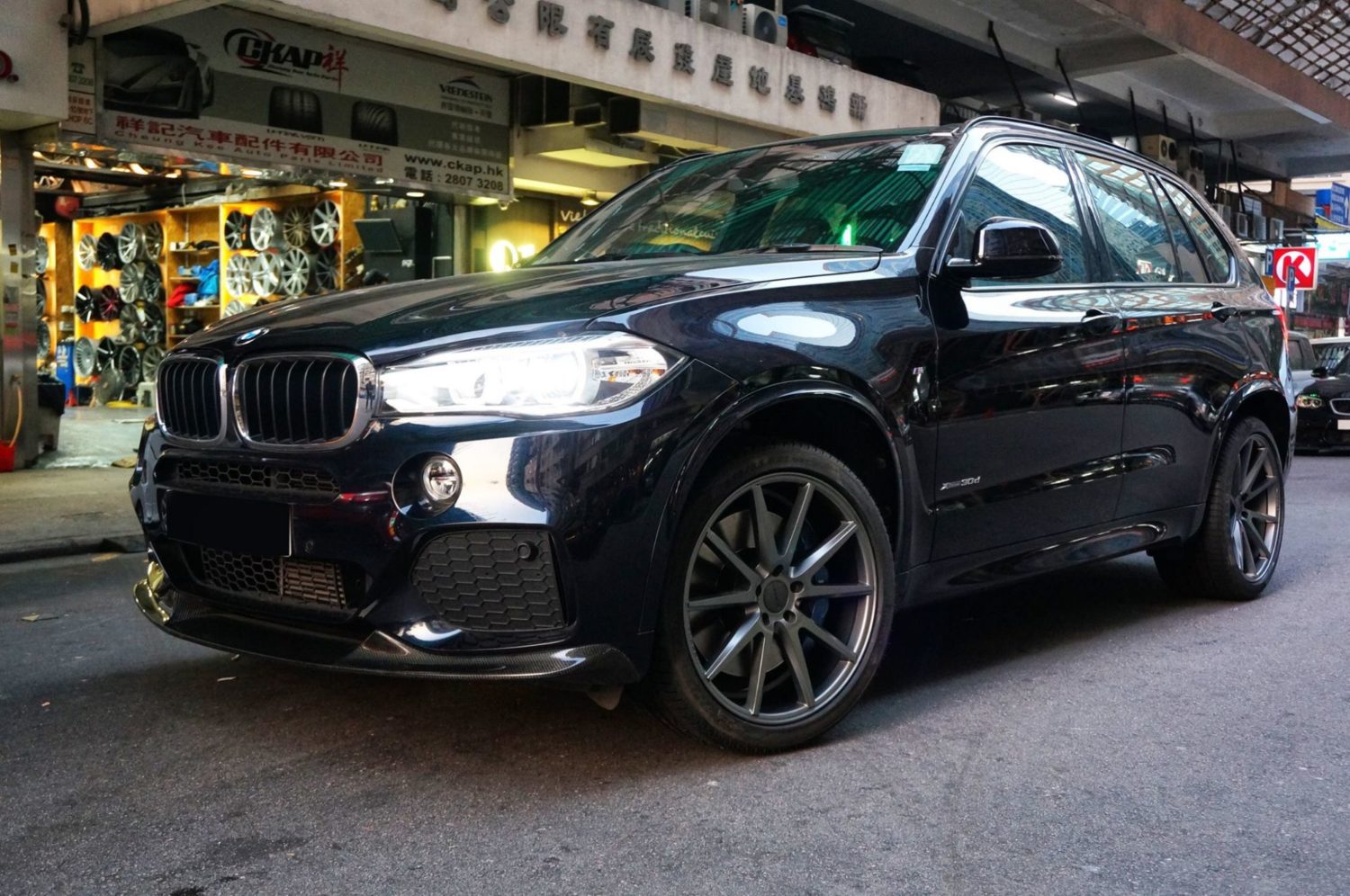 BMW x5 f15 r22