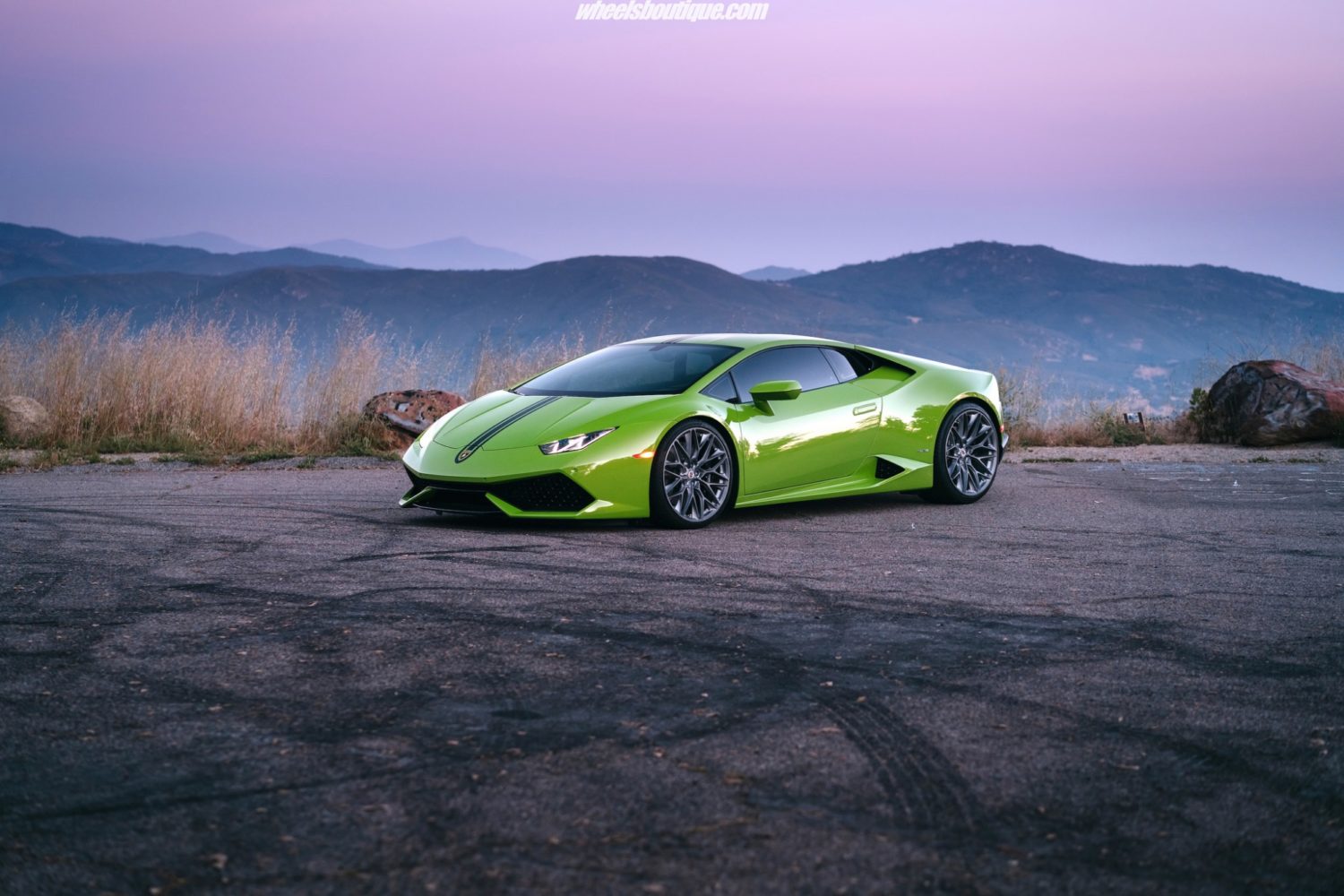 Lamborghini Huracan Green HRE P200 | Wheel Front