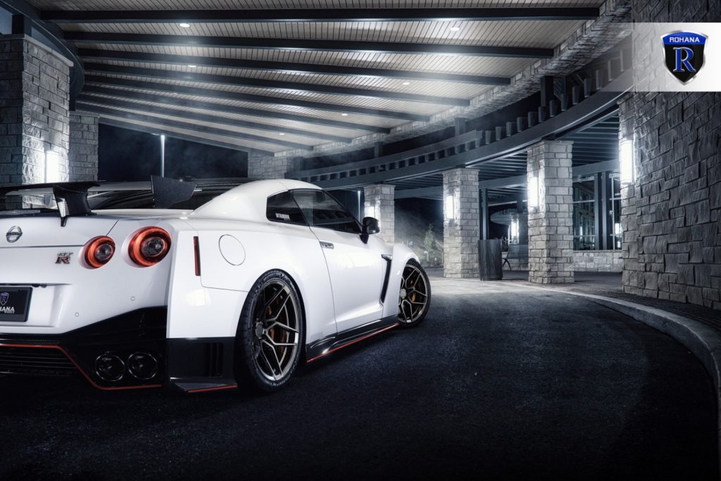 Nissan GT-R R35 White Rohana RFX11 | Wheel Front