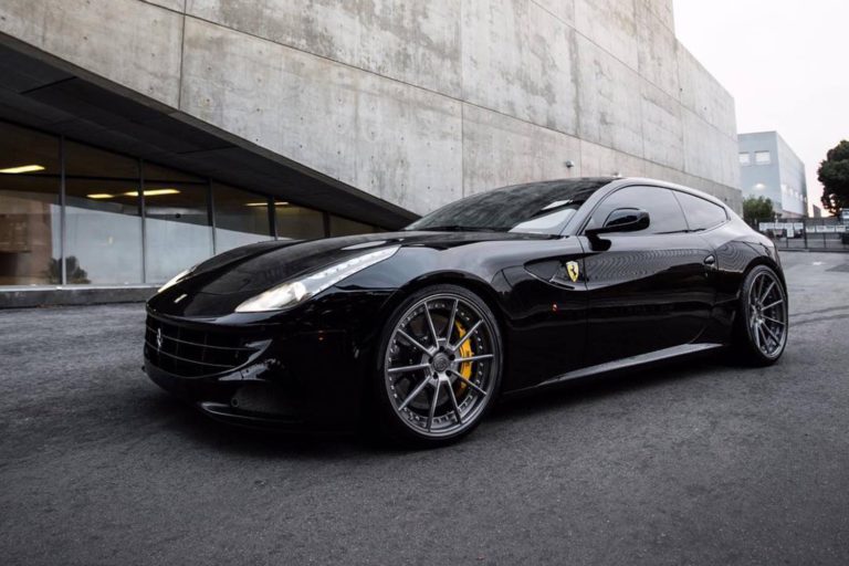 Ferrari FF Black Forgiato TEC 2.4 | Wheel Front