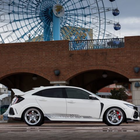 White Type R With Silver Rims Honda Civic Type-R White Work Meister S1R | Wheel Front