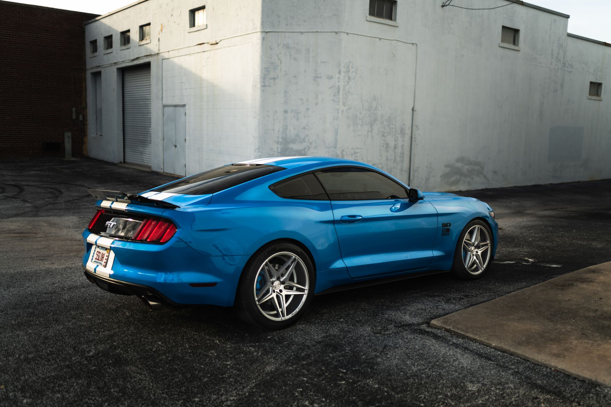 Ford Mustang GT S550 Blue Blaque Diamond BD-8 | Wheel Front