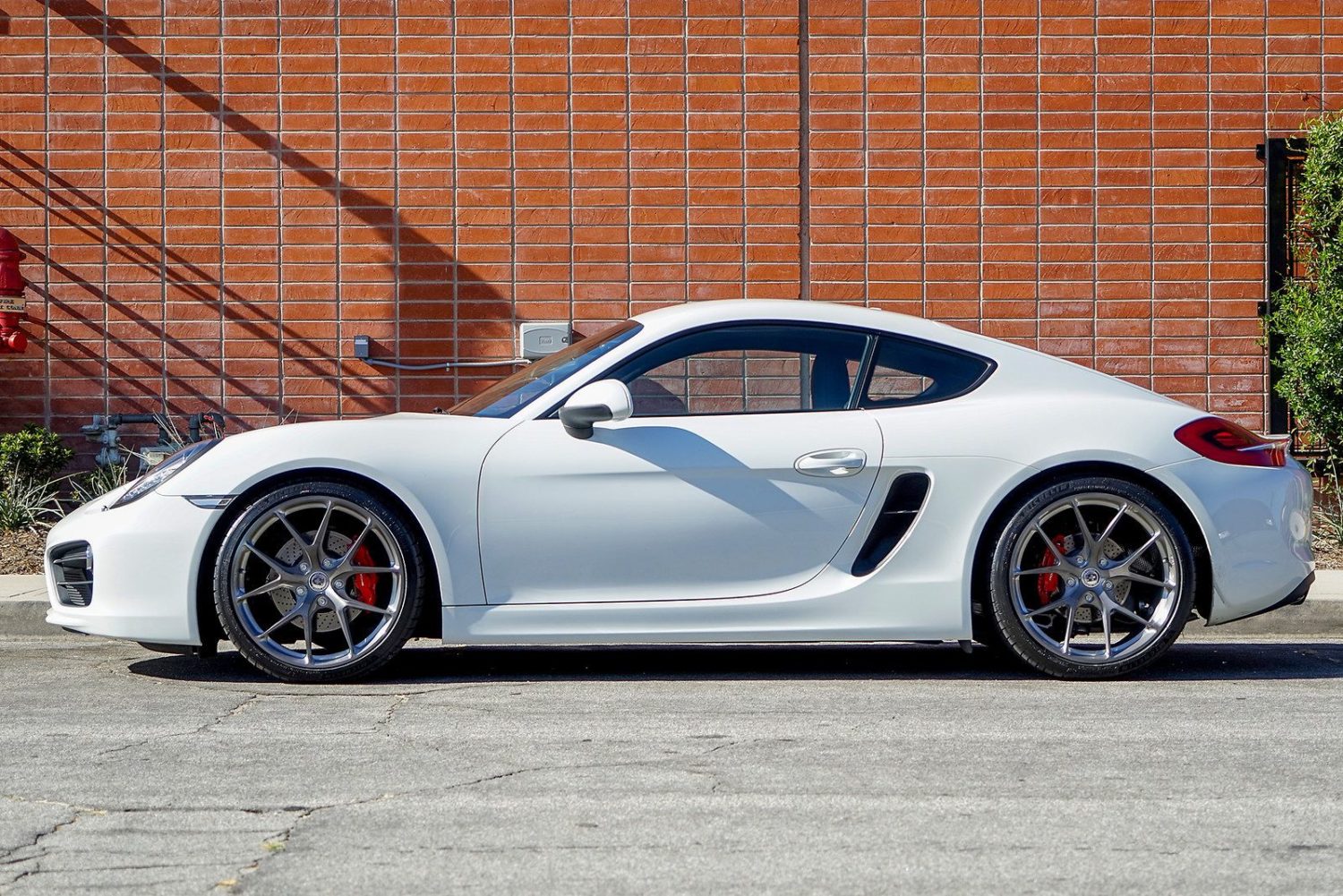 Porsche Cayman S 981 White HRE P101 Wheel Wheel Front