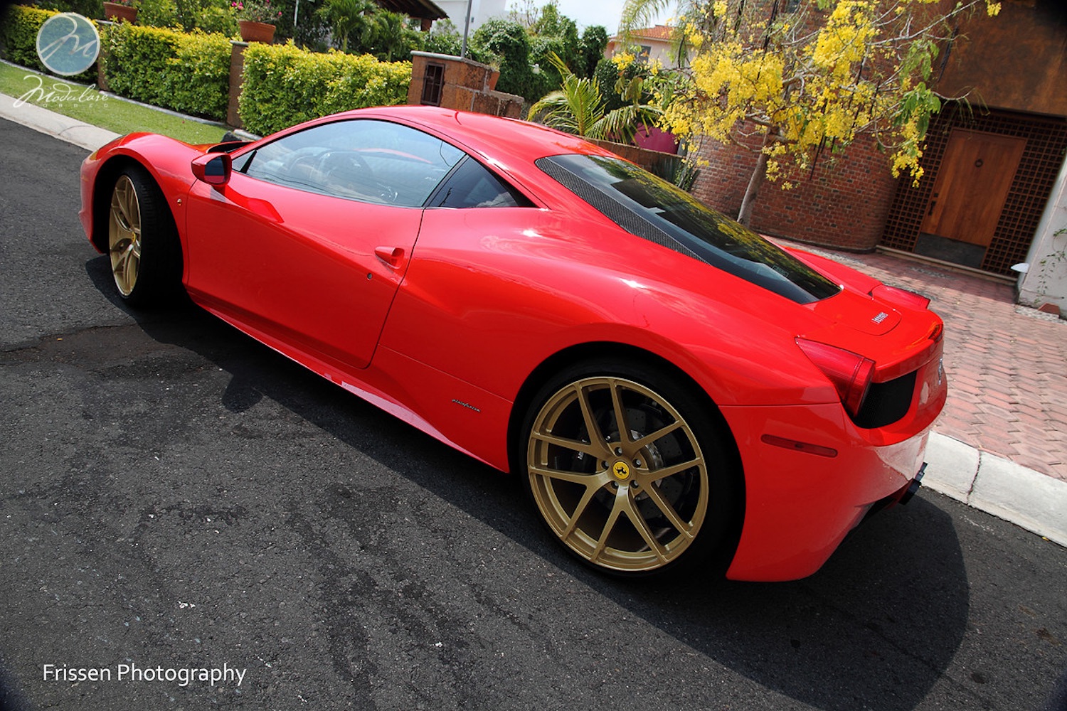 458-italia-red-modulare-b18-wheels-2