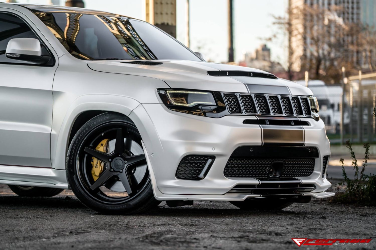 Jeep Grand Cherokee White Ferrada Fr3 Wheel 