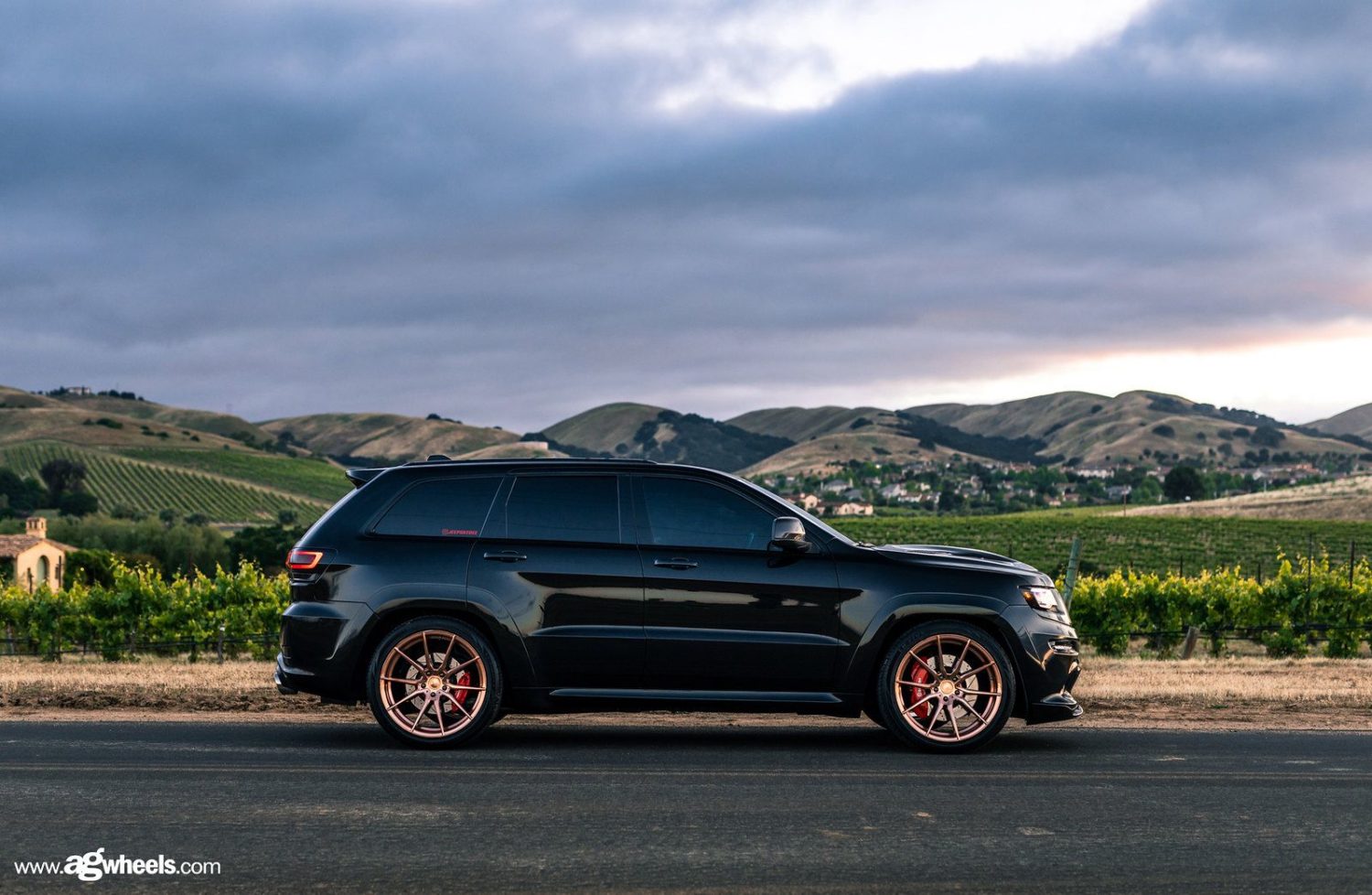 Jeep Grand Cherokee SRT Black Avant Garde M652 Wheel | Wheel Front