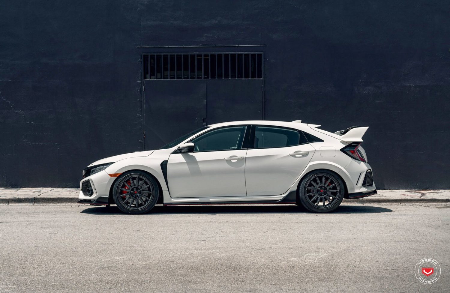 White Type R Build Honda Civic Type-R FK8 White Vossen GNS-3 | Wheel Front