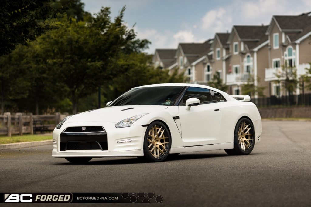 Nissan GT-R R35 White BC Forged HC040 | Wheel Front