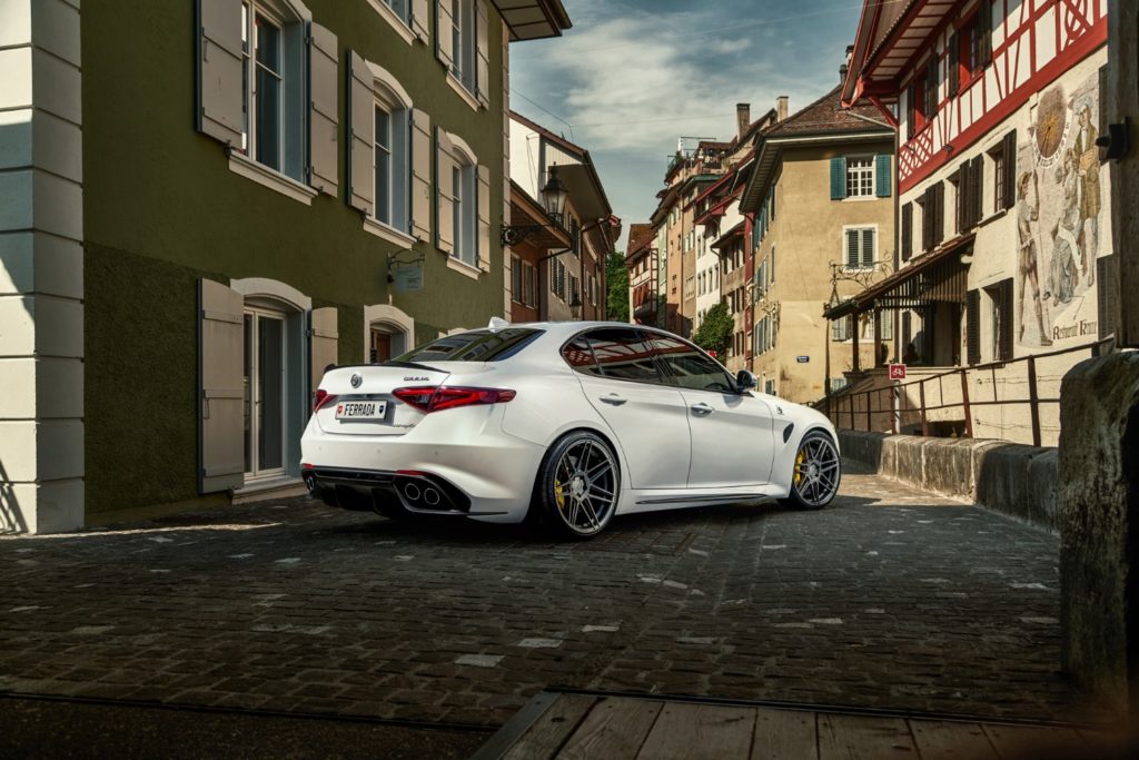 Alfa-Romeo-Giulia-FR6-Matte-Graphite-3-of-10