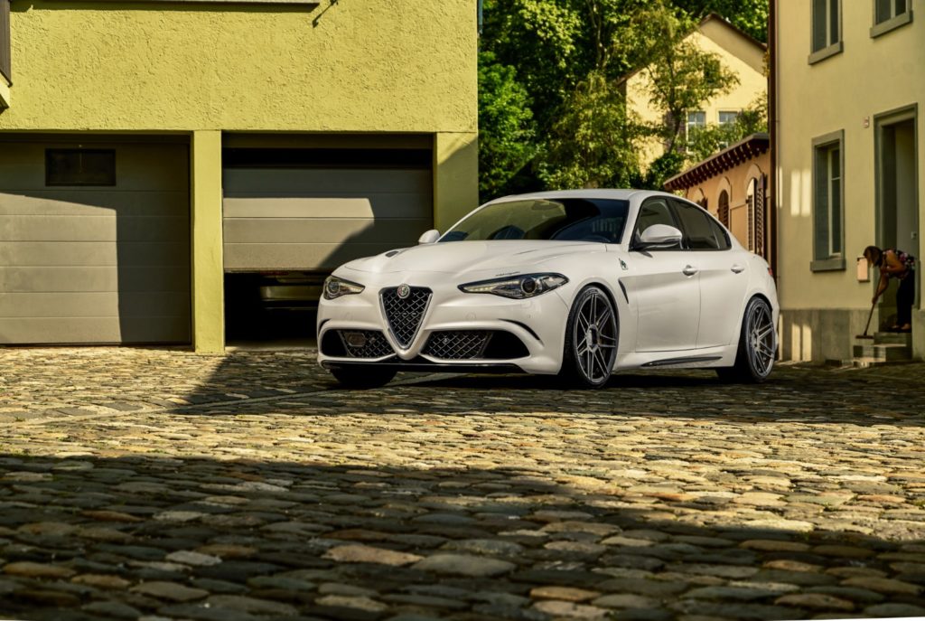 Alfa-Romeo-Giulia-FR6-Matte-Graphite-4-of-10