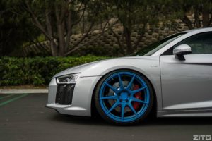 Audi-R8-Gen-2-Silver-Blue-ZF02-3