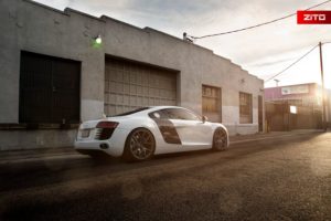 Audi-R8-White-Gunmetal-ZS05-3
