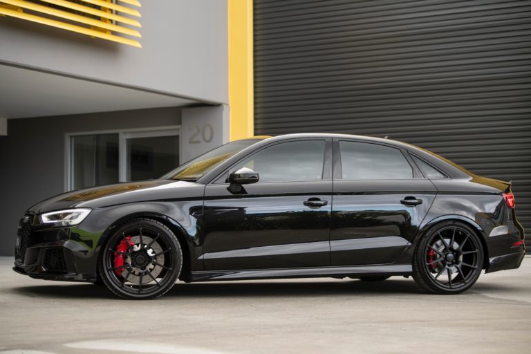 Audi RS3 8V Sedan Black Forgeline GA1R Wheel | Wheel Front