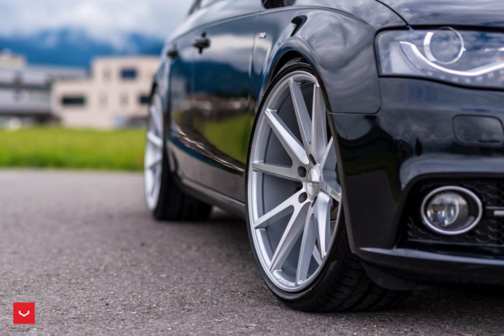 Audi_A4_CVT_f59-1047x698
