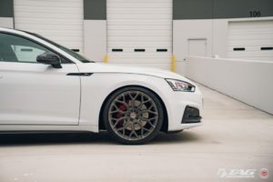 Audi_A5-S5-RS5_S17-01_021eddb5-1047x698