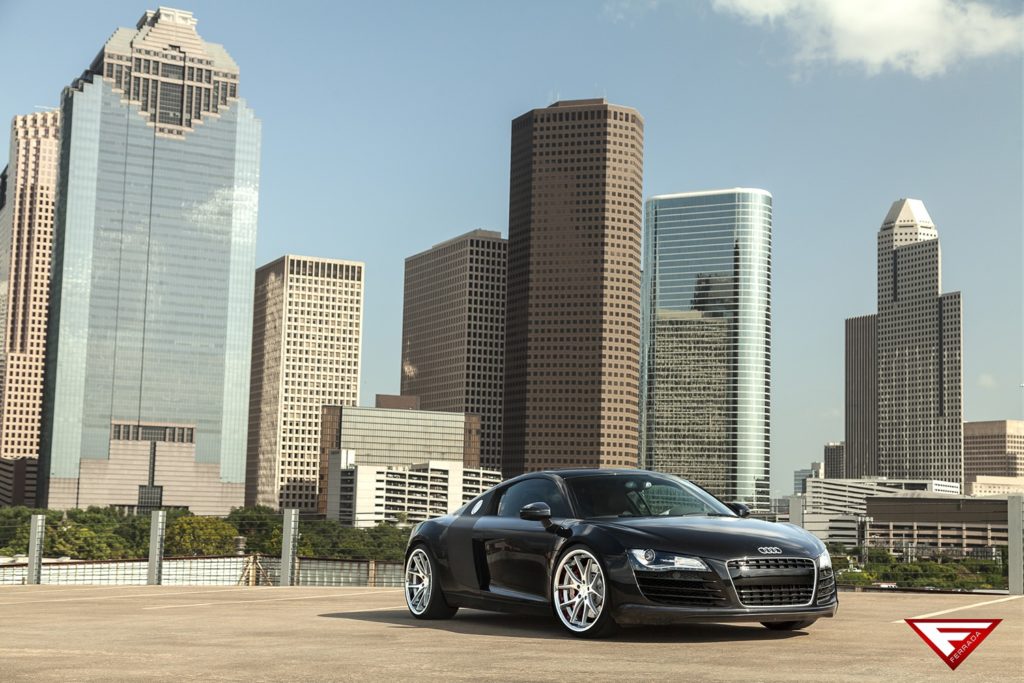 Audi_R8_v2-1