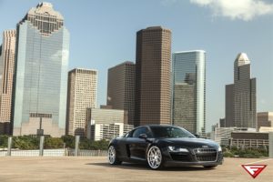 Audi_R8_v2-1