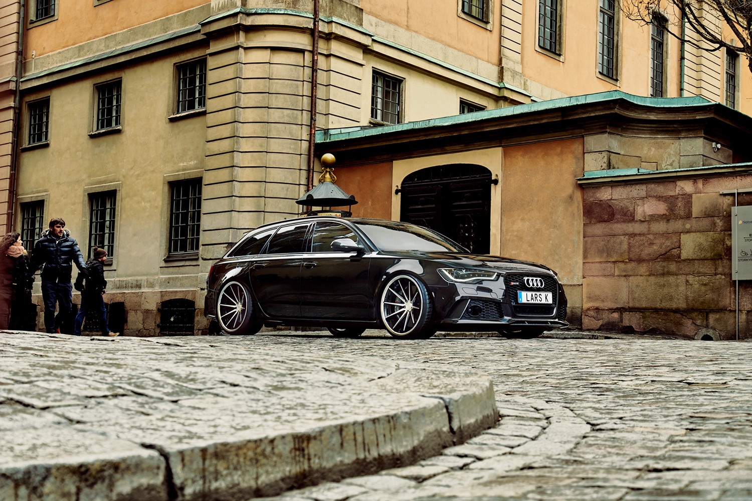 Audi_RS6_FR4-7-of-9