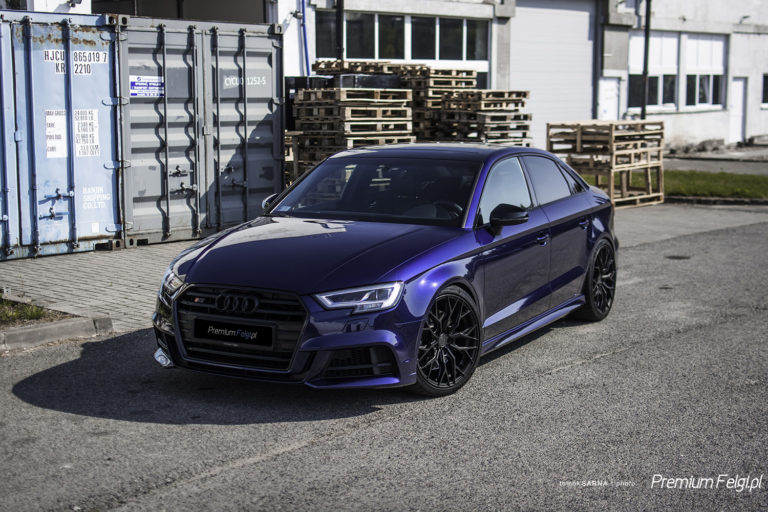 Audi S3 8V Blue Concaver CVR1 | Wheel Front