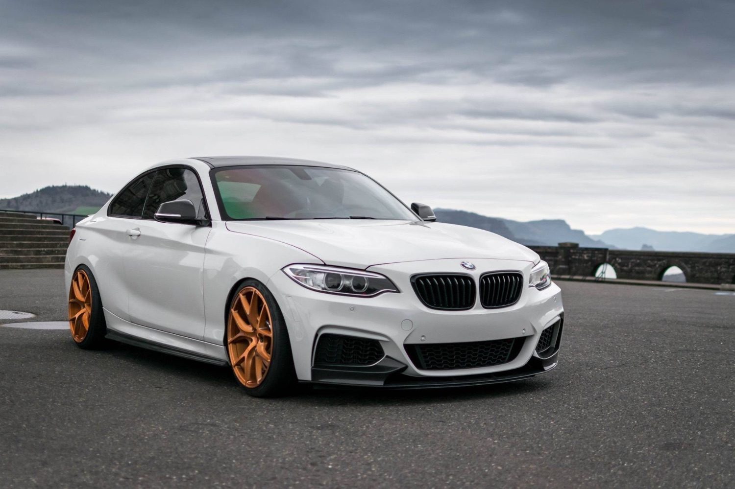 BMW-F22-M235i-White-Gold-ZS05-1