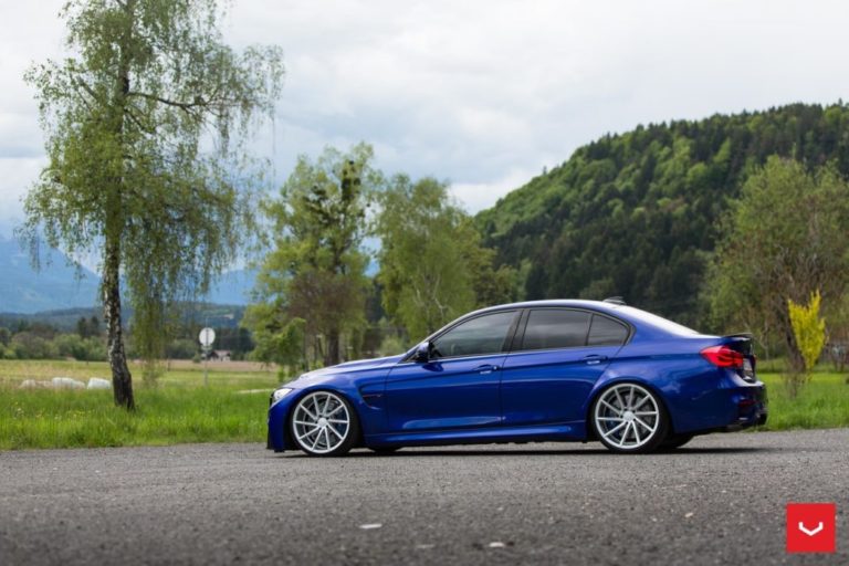 BMW_3-Series-M3_CVT_c8cb0b60-1047x698