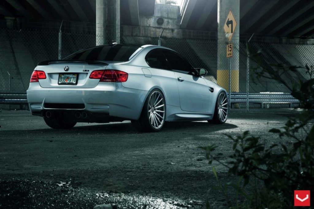 BMW_3-Series_VFS2_c22-1047x698