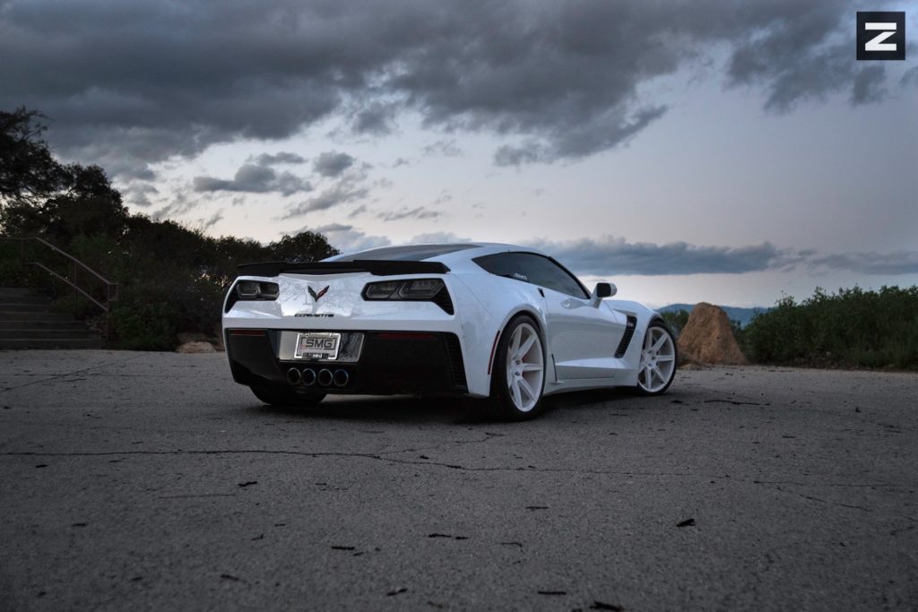Chevrolet-Corvette-Z06-C7-White-ZS07-2