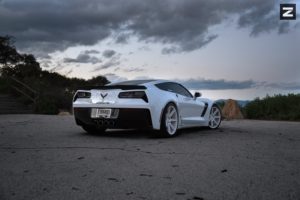 Chevrolet-Corvette-Z06-C7-White-ZS07-2