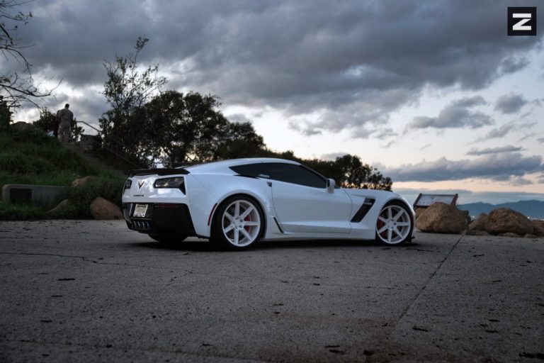 Chevrolet-Corvette-Z06-C7-White-ZS07-6