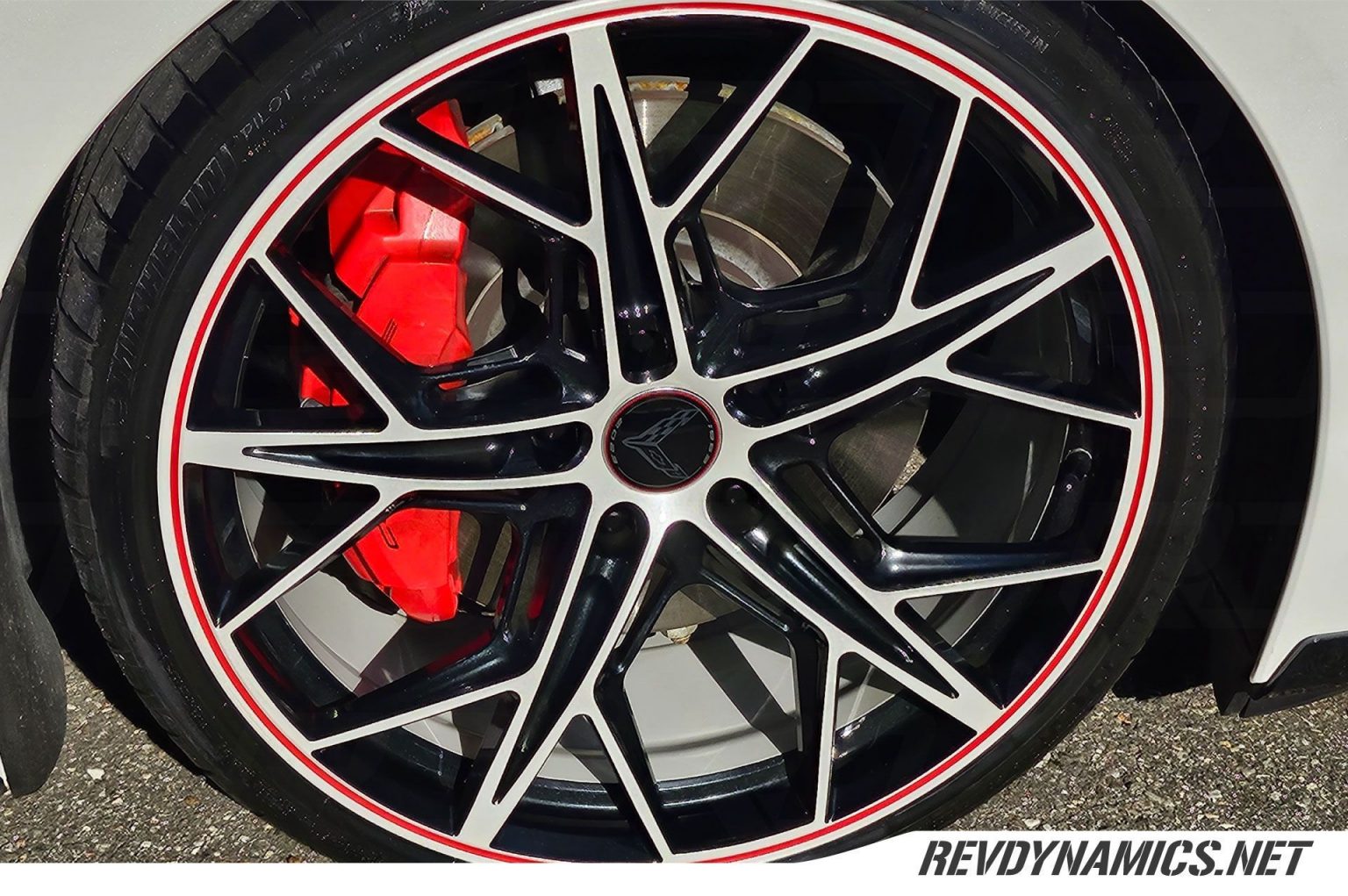 Chevrolet Corvette C8 Stingray White Cray Hammerhead | Wheel Front