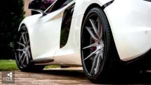 Current_22_Mclaren-650s-1-1030x579