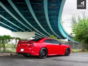 Dodge-Charge-SRT8-COR-Forma-3-1030x772