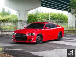 Dodge-Charge-SRT8-COR-Forma-4-1030x772
