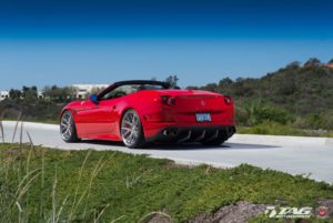 Ferrari_California-T_VPS-306_082ea437-1043x698