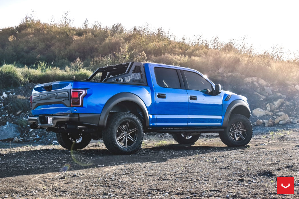 Ford F-150 Raptor Blue Vossen HF6-2 | Wheel Front