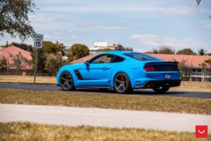 Ford_Mustang_CV3R_1ff6208e-1047x698