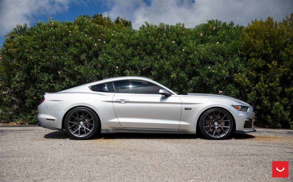Ford_Mustang_VFS6_beddb074-1047x651