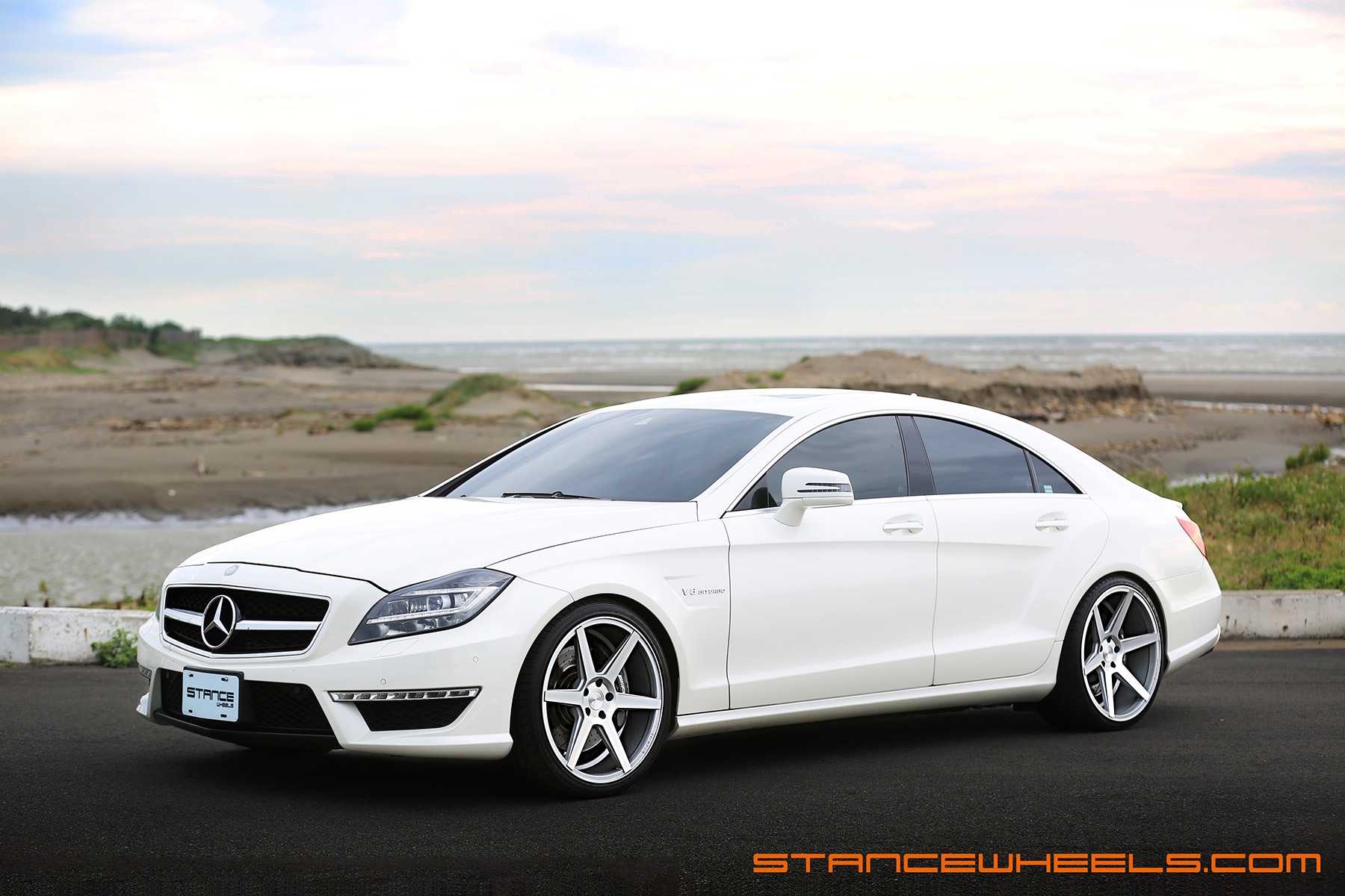 MercedesBenz CLS W218 White Stance SC6 Wheel Front